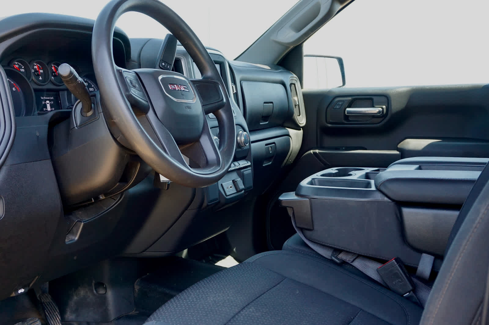 2022 GMC Sierra 1500 Limited 2WD Double Cab Standard Box Pro