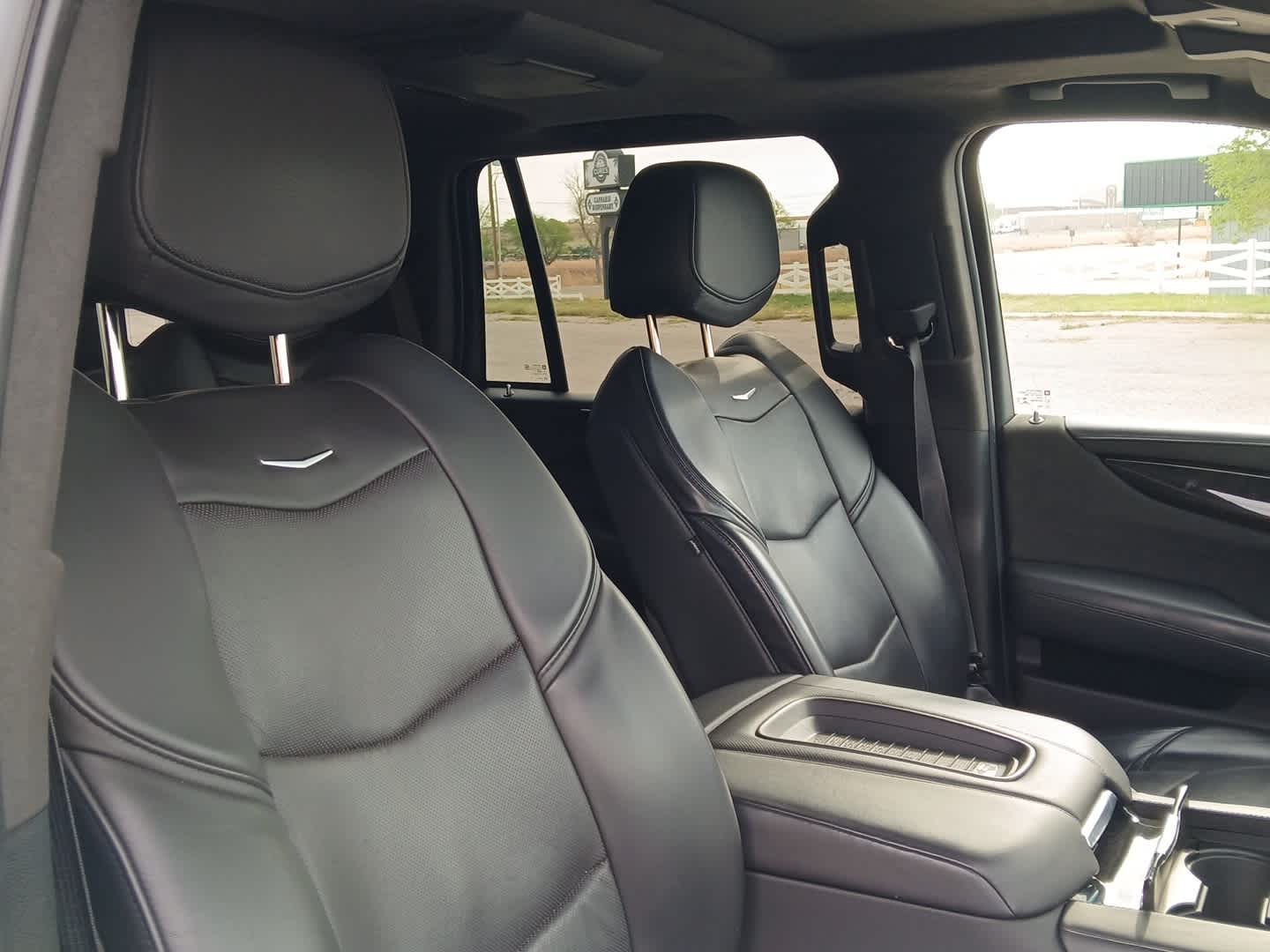 2020 Cadillac Escalade 4WD Platinum