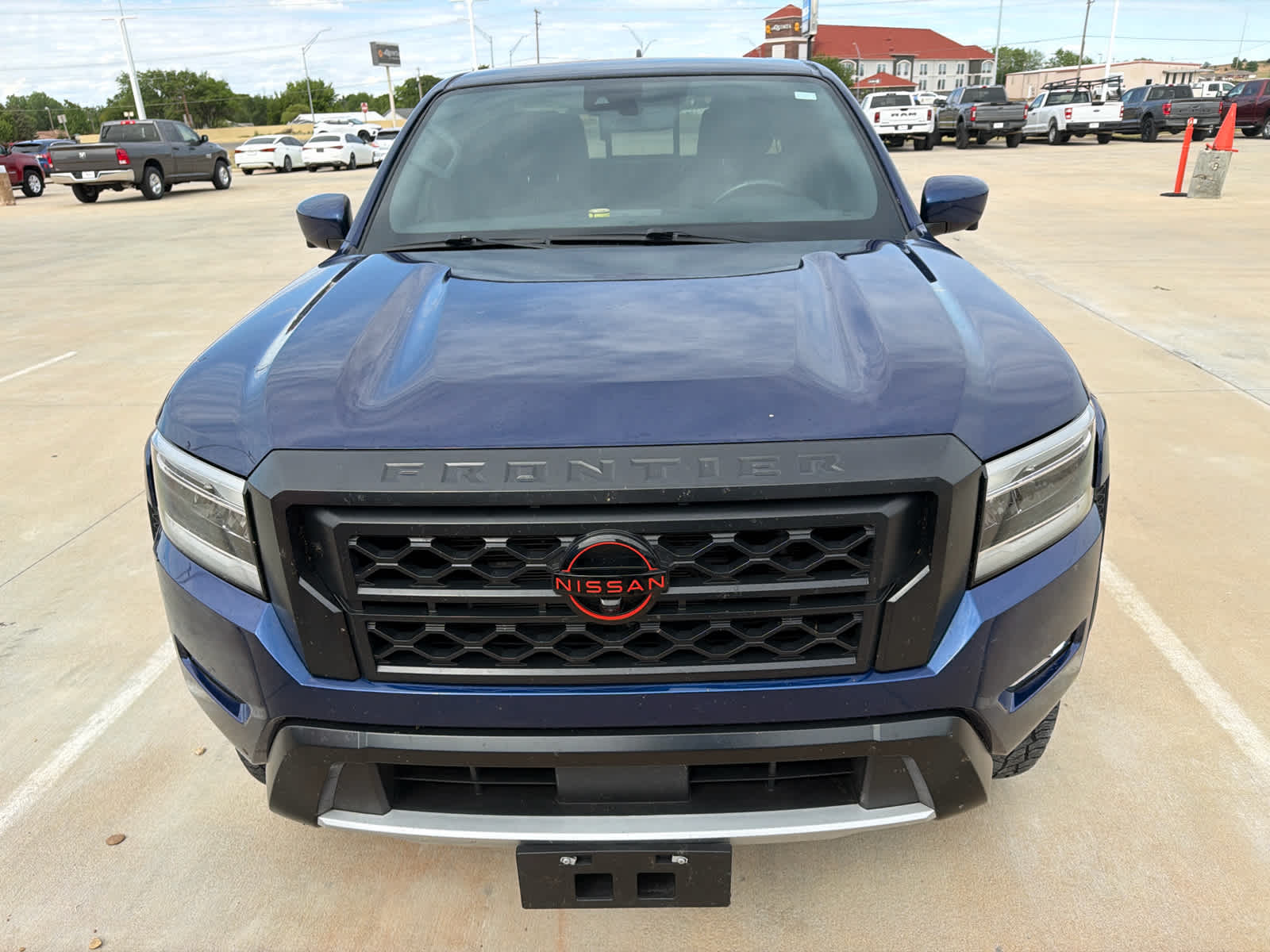 2023 Nissan Frontier Crew Cab PRO-4X 4x4