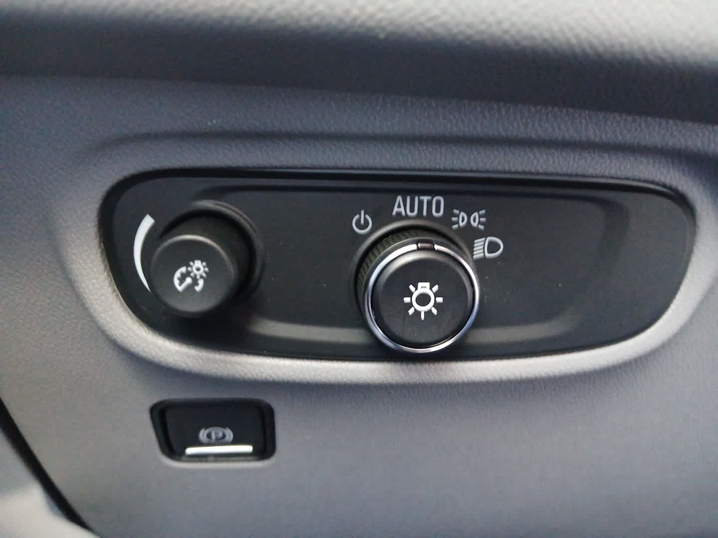 2024 GMC Terrain FWD SLE