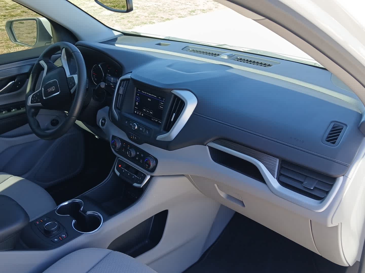 2024 GMC Terrain FWD SLE