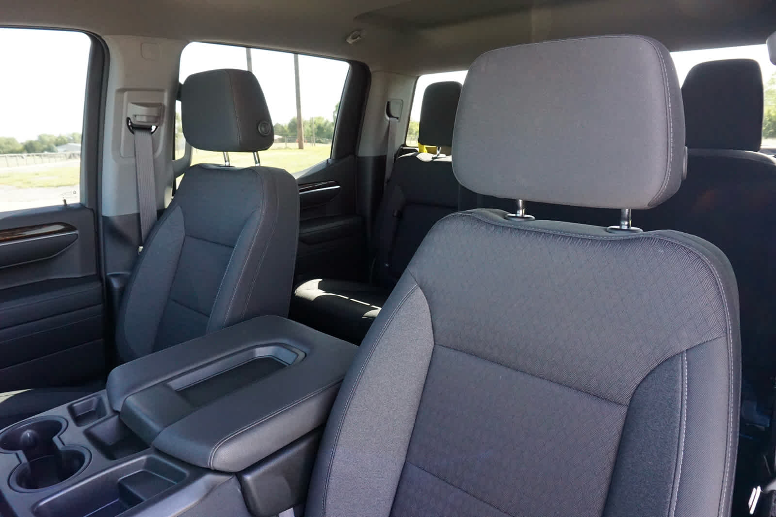 2022 GMC Sierra 1500 4WD Crew Cab Short Box Elevation