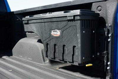 2022 GMC Sierra 1500 4WD Crew Cab Short Box Elevation