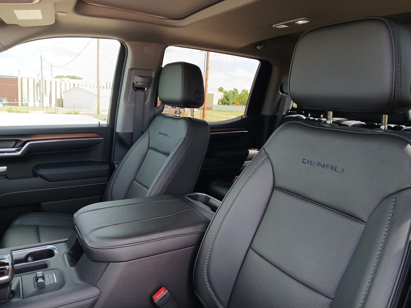 2026 GMC Sierra 1500 Crew Cab, Short Bed, Denali, 4WD