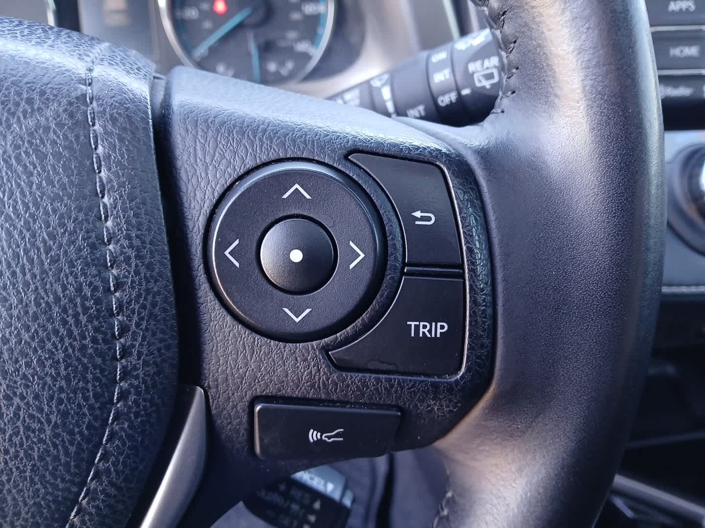 2018 Toyota RAV4 Hybrid XLE