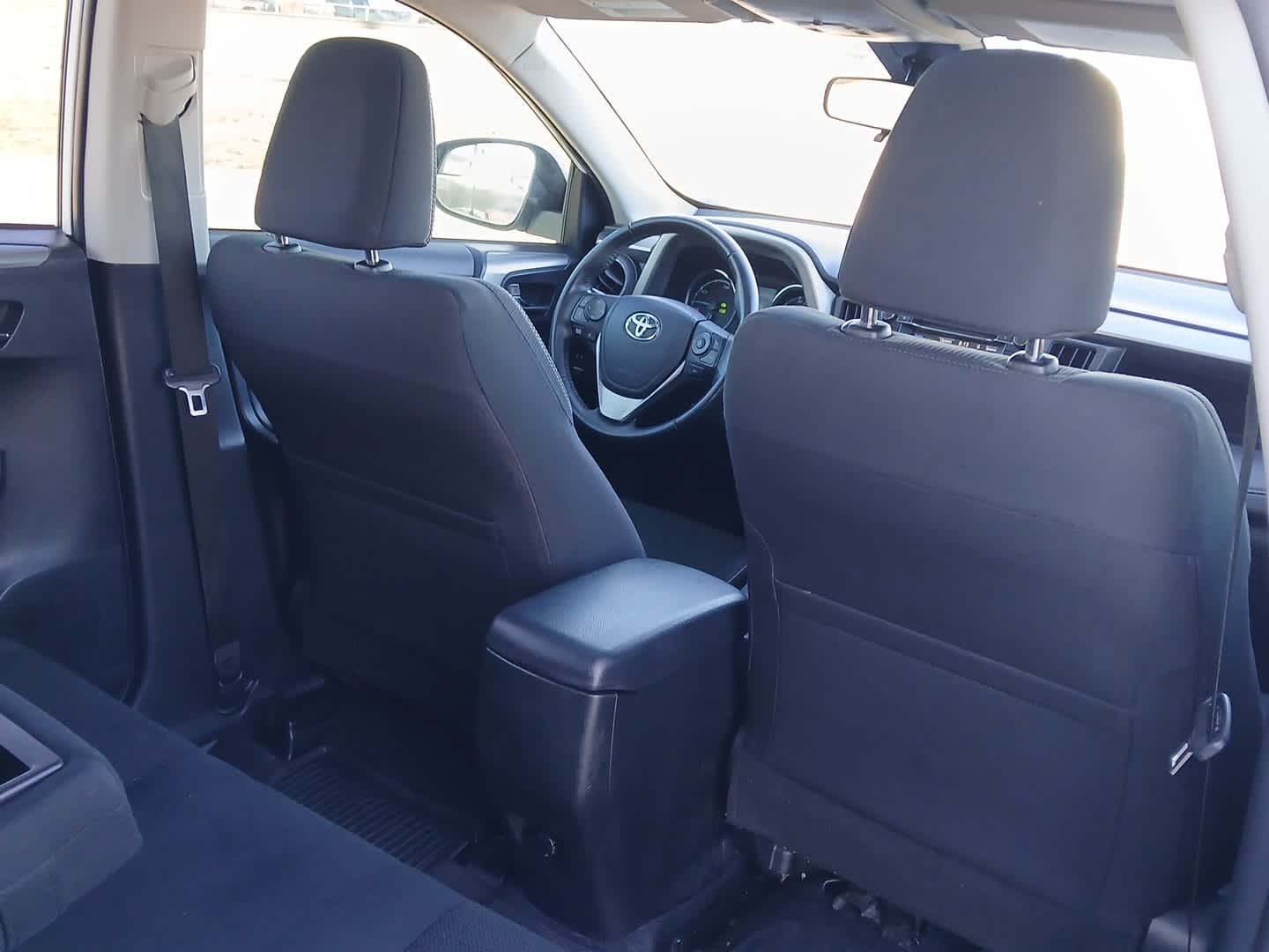 2018 Toyota RAV4 Hybrid XLE