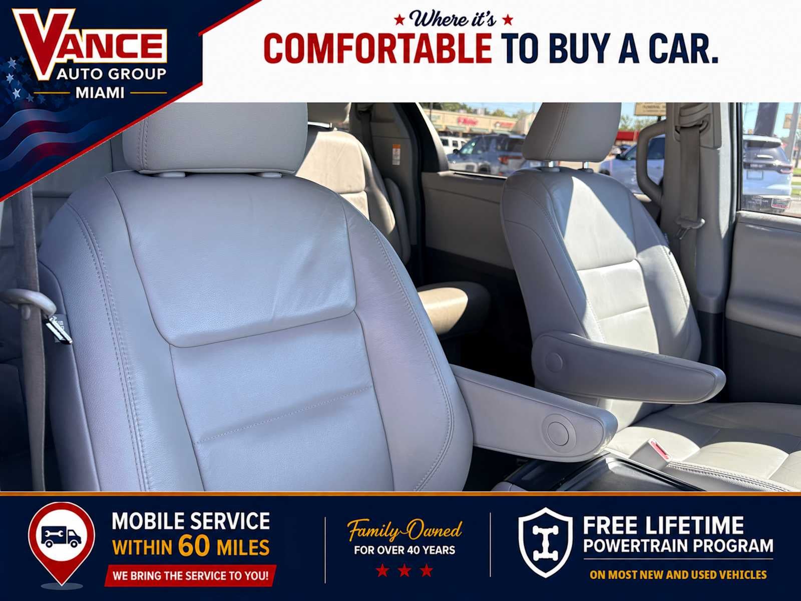 2017 Toyota Sienna XLE Auto Access Seat