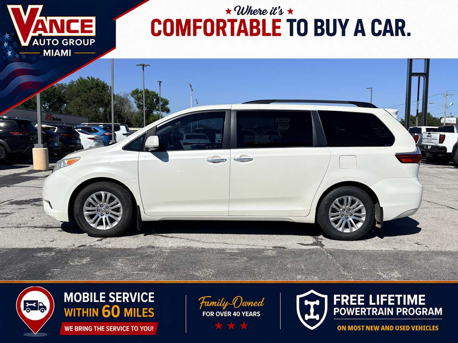 2017 Toyota Sienna XLE Auto Access Seat