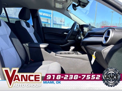 2025 Chevrolet Trax LS