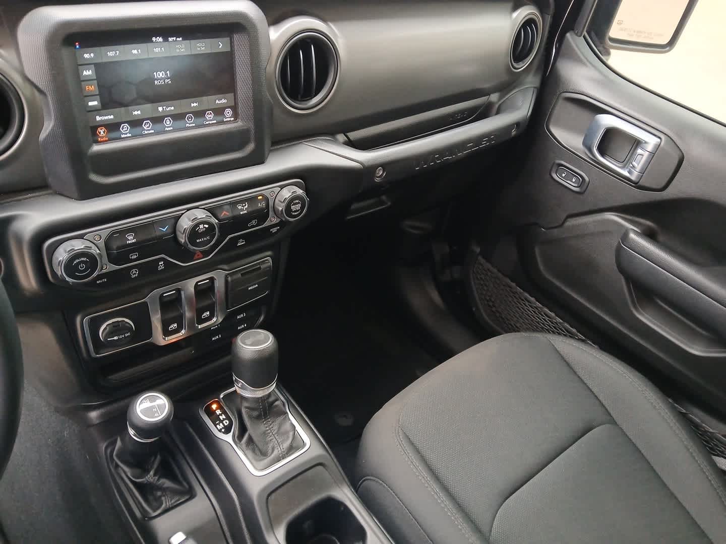 2022 Jeep Wrangler Sport S