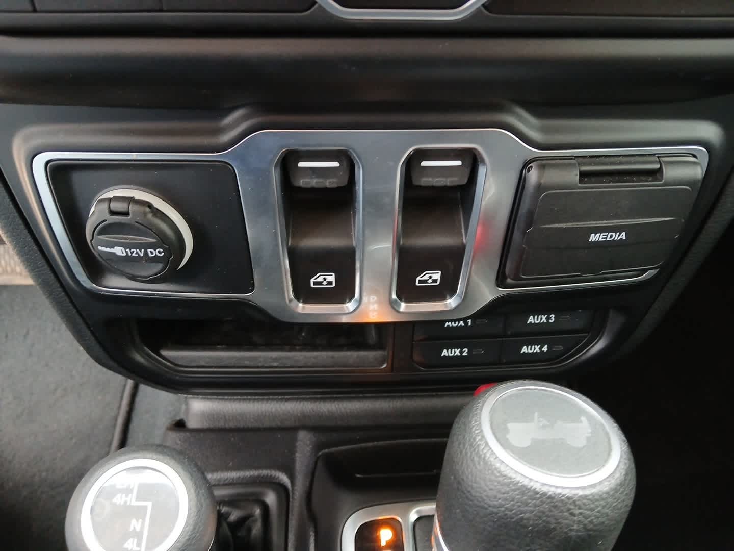 2022 Jeep Wrangler Sport S