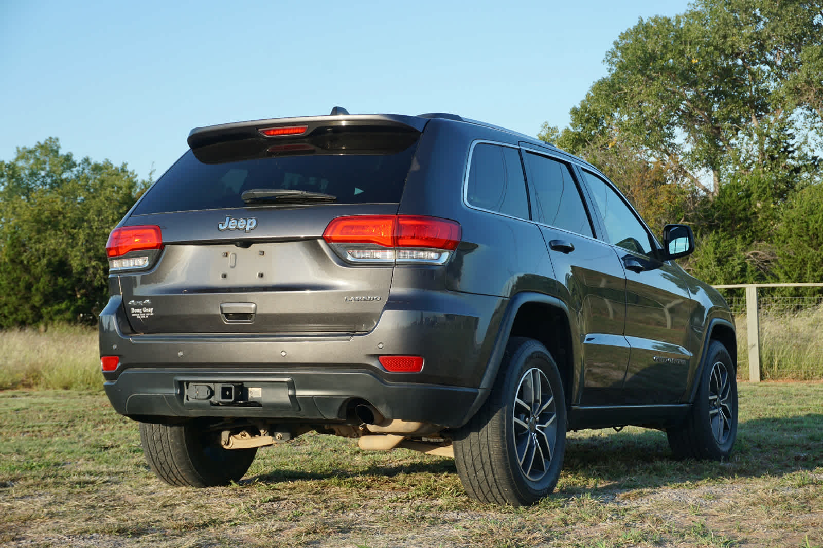 2019 Jeep Grand Cherokee Laredo E