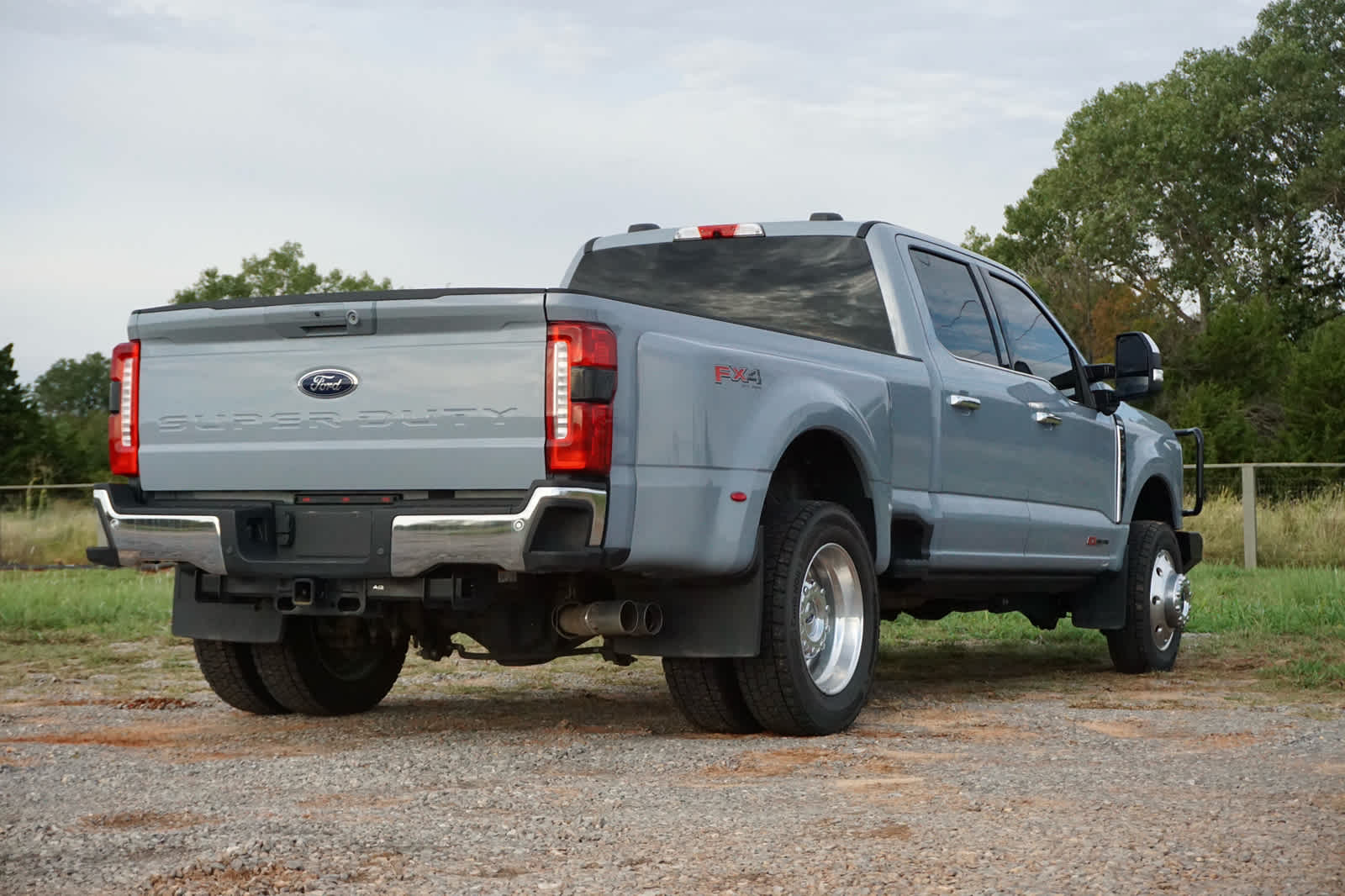 2025 Ford Super Duty F-350 DRW XL