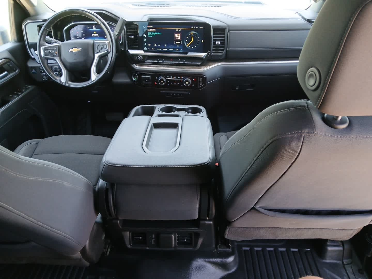 2024 Chevrolet Silverado 3500 HD Chassis Cab LT