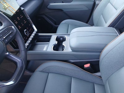 2027 GMC Acadia AT4