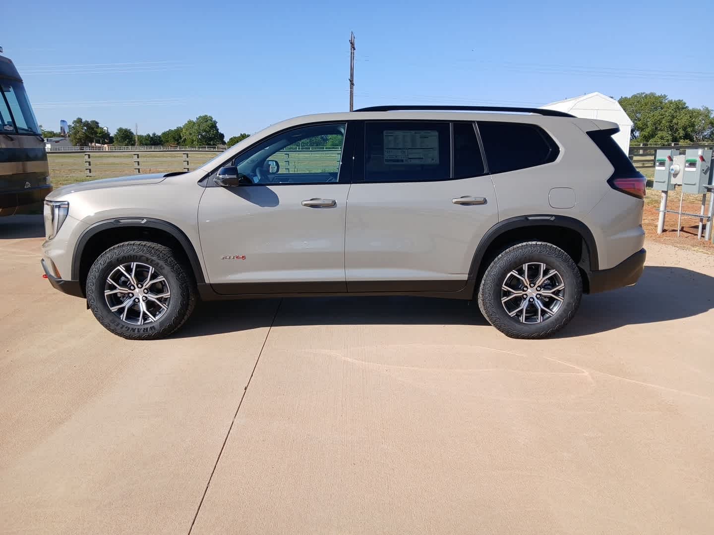 2027 GMC Acadia AT4
