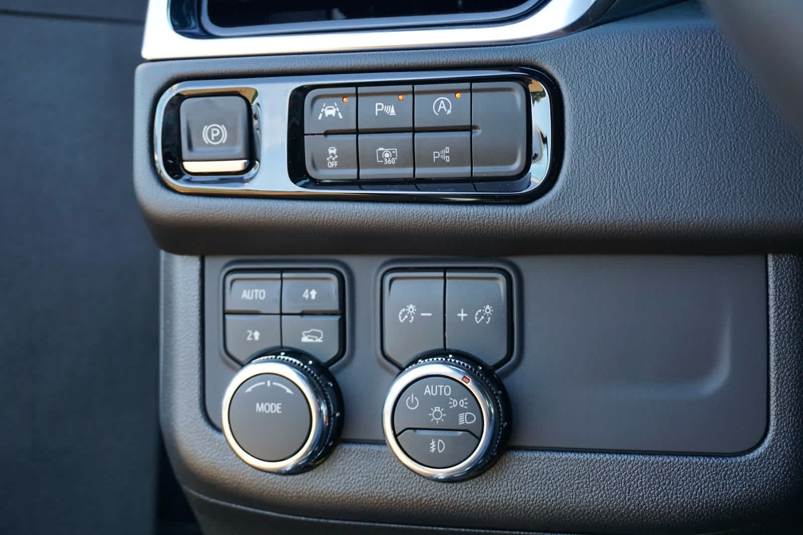 2027 GMC Yukon Elevation