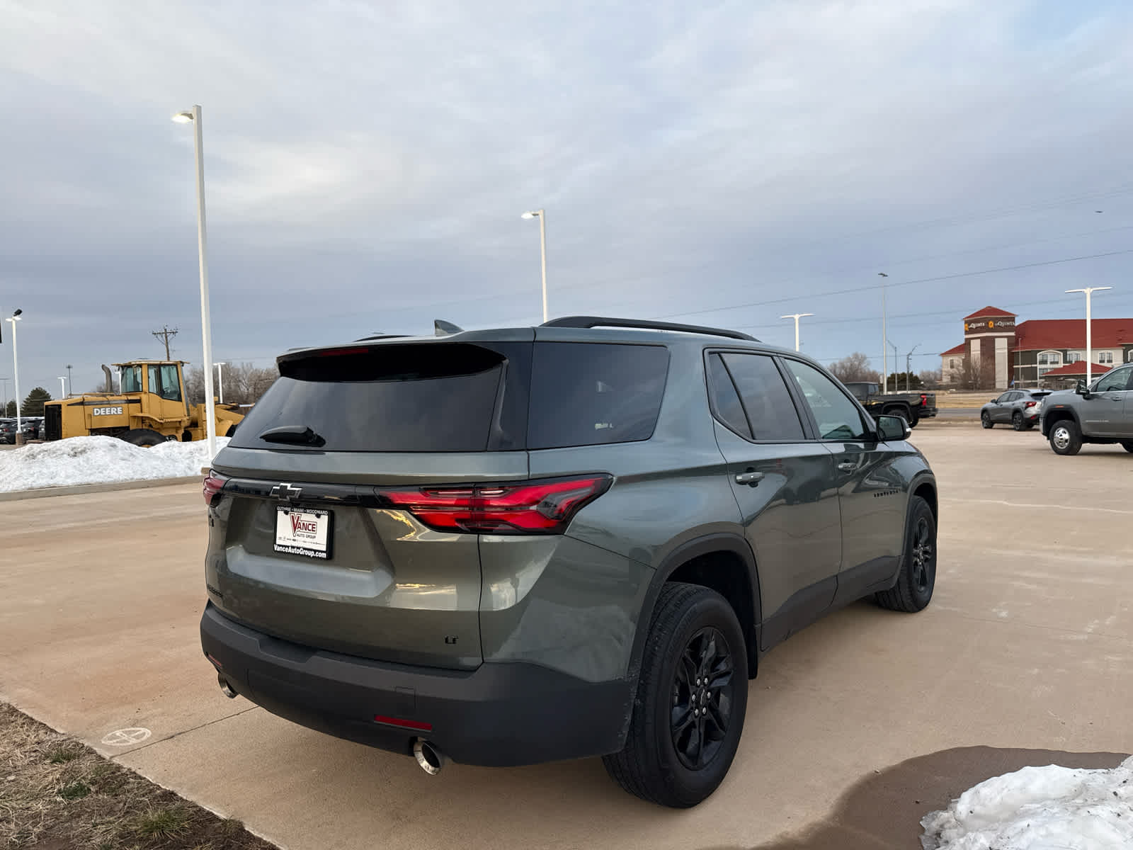 2023 Chevrolet Traverse LT Cloth