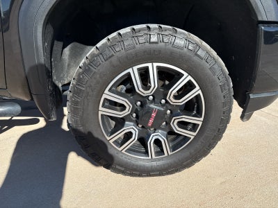 2023 GMC Sierra 2500 HD AT4