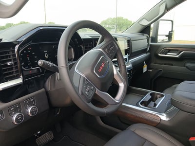 2026 GMC Sierra 2500 HD SLT
