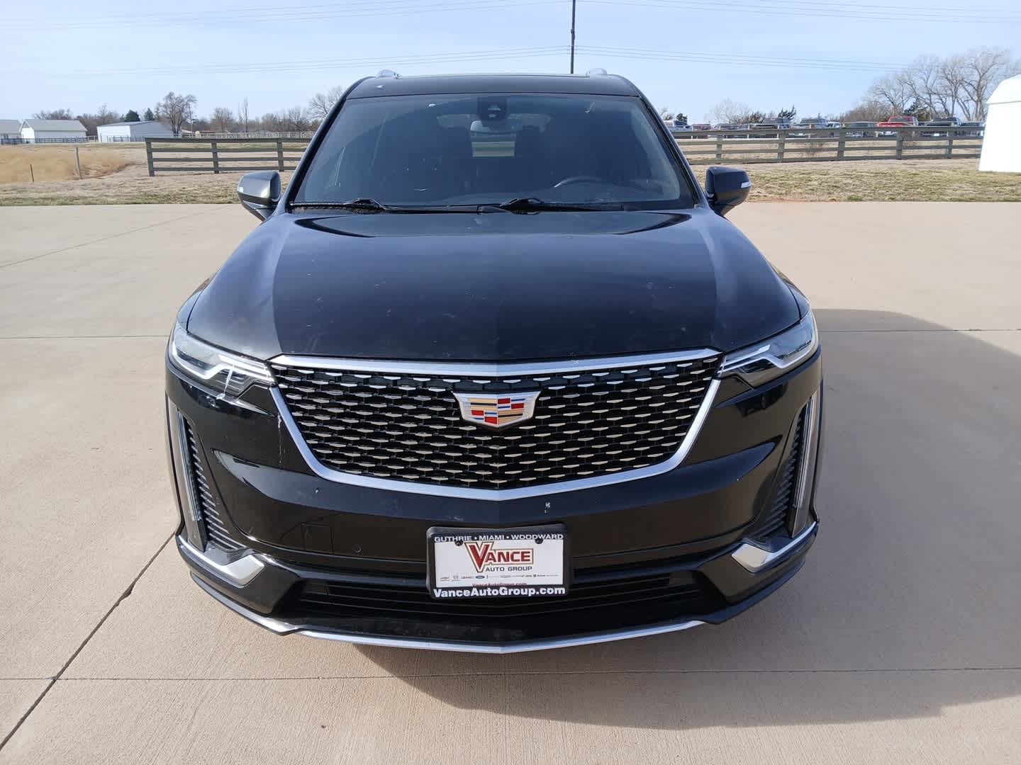 2025 Cadillac XT6 Luxury