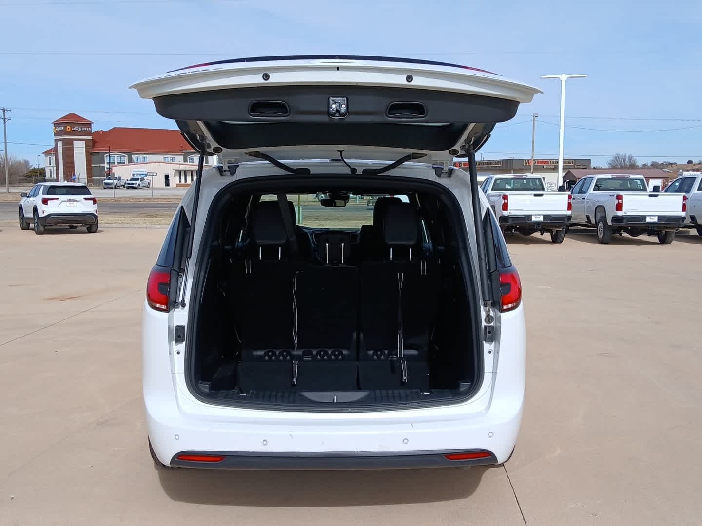 2025 Chrysler Pacifica Limited