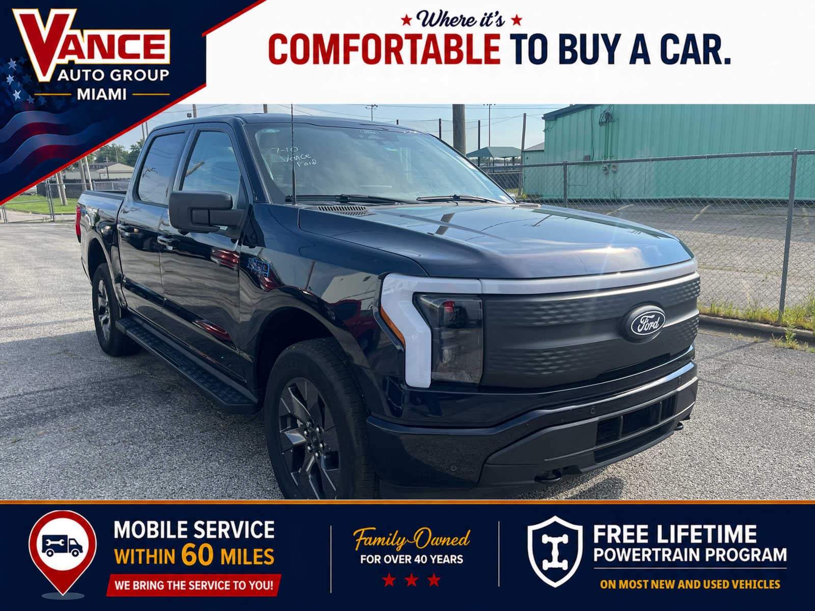 2025 Ford F-150 Lightning Flash