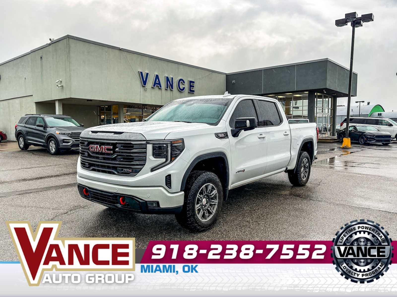 2024 GMC Sierra 1500 AT4