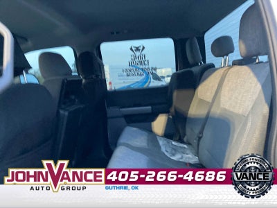 2025 Ford Super Duty F-350 DRW Pickup XLT