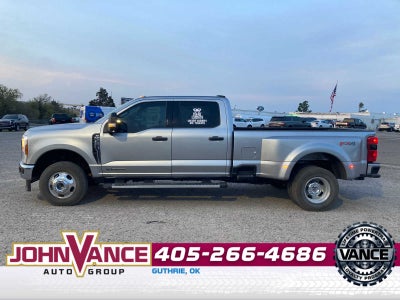 2024 Ford Super Duty F-350 DRW Pickup XLT