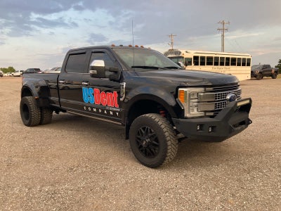 2018 Ford Super Duty F-350 DRW Pickup Platinum