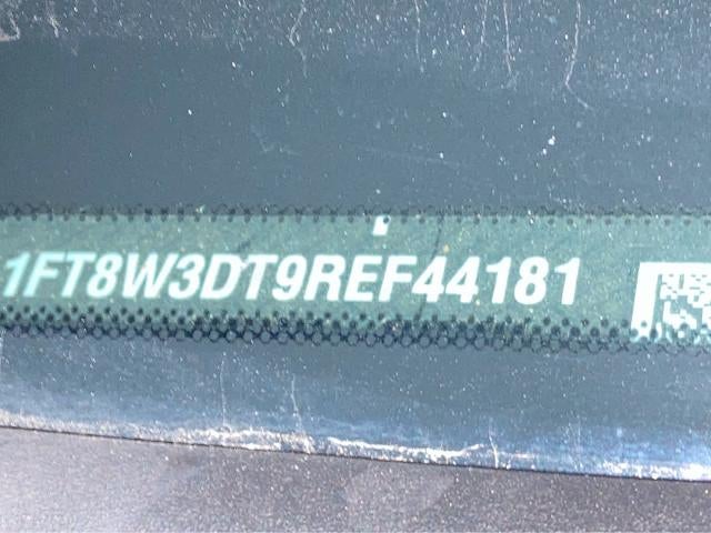 2024 Ford Super Duty F-350 DRW Pickup LARIAT