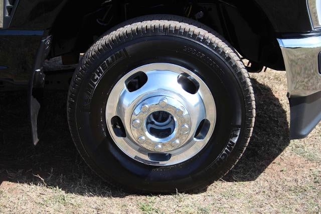 2024 Ford Super Duty F-350 DRW Pickup LARIAT