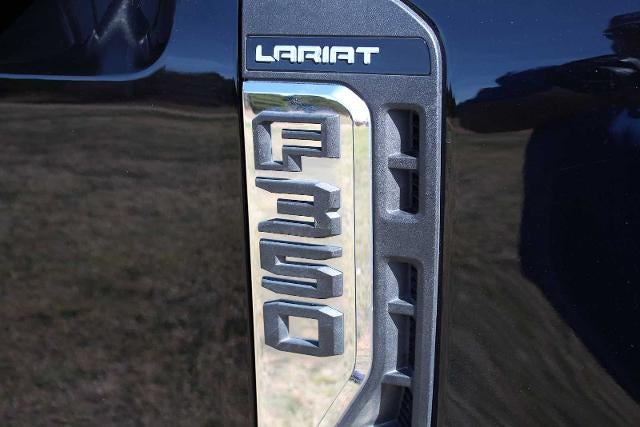 2024 Ford Super Duty F-350 DRW Pickup LARIAT