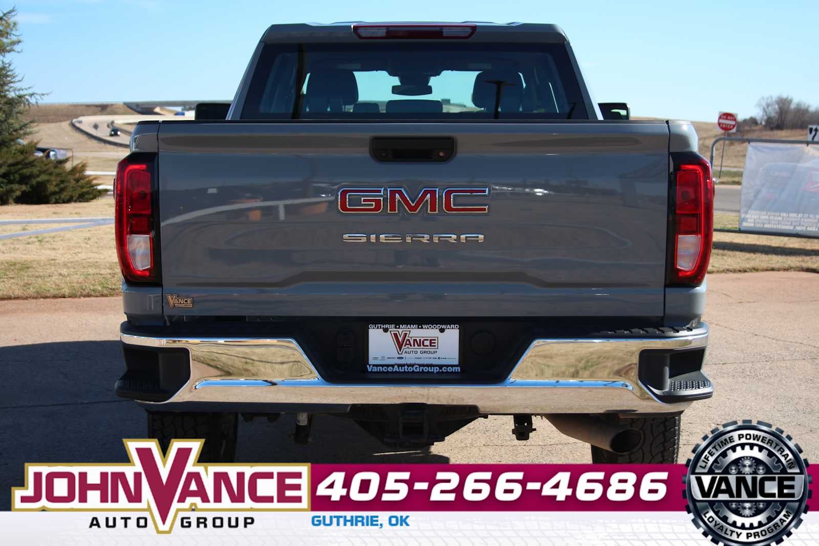 2025 GMC Sierra 2500HD Pro